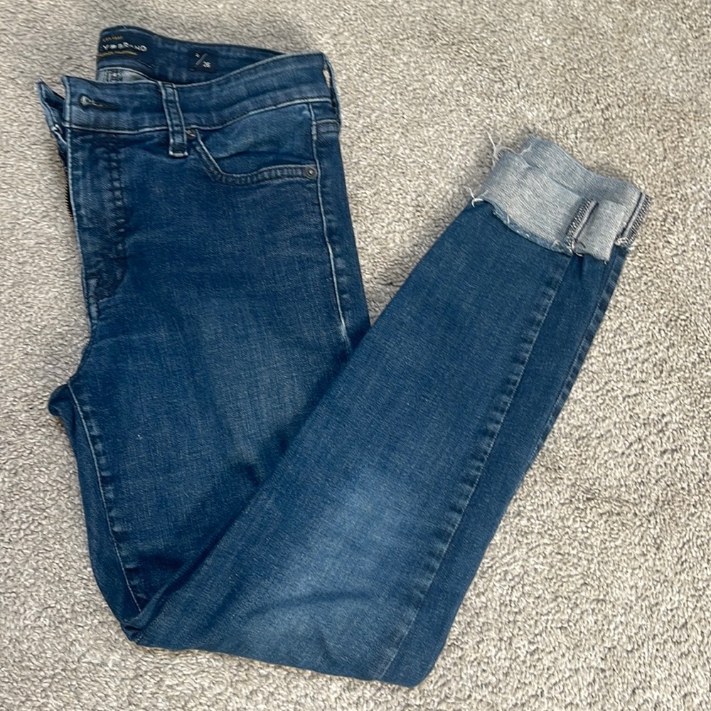 Womens Lucky jeans